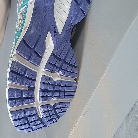 ASICS Sneakers - Picture 3 of 4